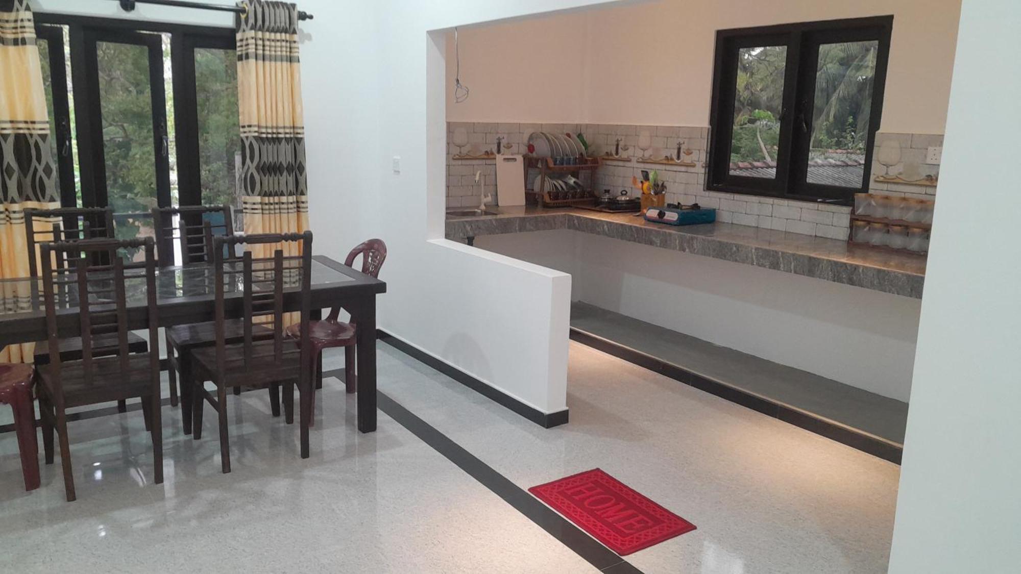 Theepan'S Home นิลาเวลี ภายนอก รูปภาพ