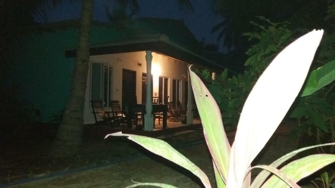 Theepan'S Home นิลาเวลี ภายนอก รูปภาพ